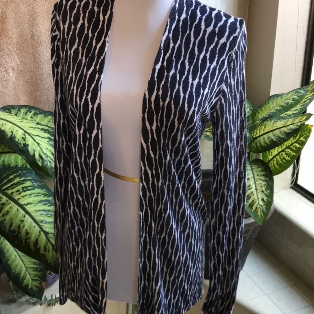 Ann Taylor Loft lightweight sweater